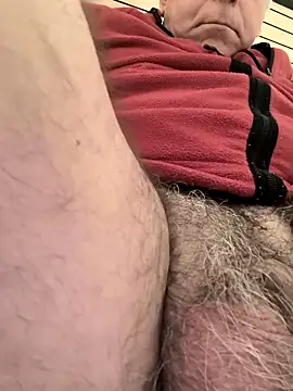 parejamlga58 online show from February 25, 2026, 9:58 pm