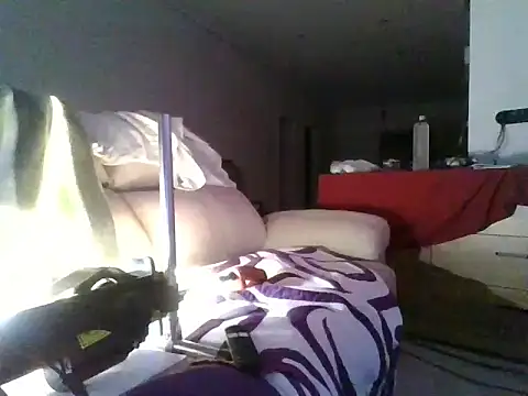 Snapshot of parejamlga58 chatting on December 22, 2025, 6:41 pm parejamlga58 online show from December 22, 2025, 6:41 pm