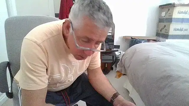 parejamlga58 online show from April 14, 2026, 2:00 pm