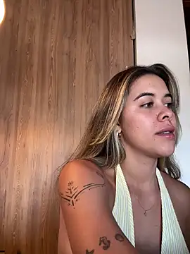 Emilia Bakerr online show from June 22, 2026, 6:49 pm