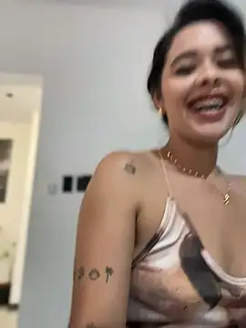 Emilia Bakerr online show from February 12, 2025, 6:30 pm