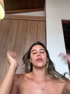Emilia Bakerr online show from July 19, 2026, 6:26 pm