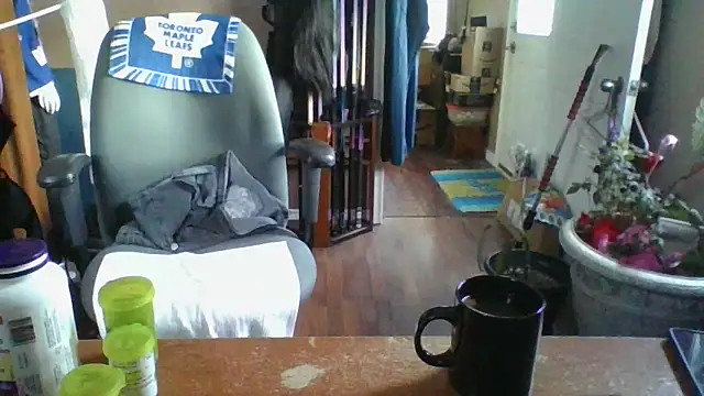 Daremeknot online show from March 20, 2025, 1:48 pm