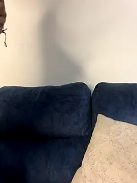 MrsFoucher online show from December 19, 2025, 10:06 am