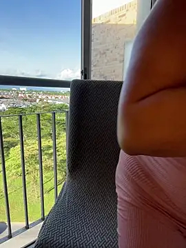 MrsFoucher online show from November 2, 2025, 8:58 pm