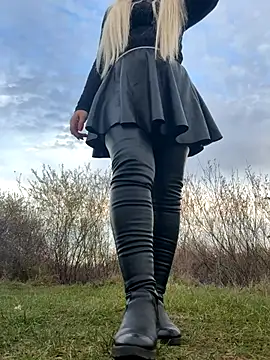 Marina- online show from November 2, 2025, 1:49 pm