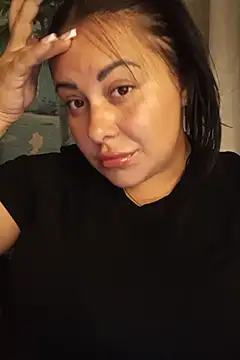 Snapshot of DaisyStreet chatting on September 23, 2025, 5:31 pm DaisyStreet online show from September 23, 2025, 5:31 pm