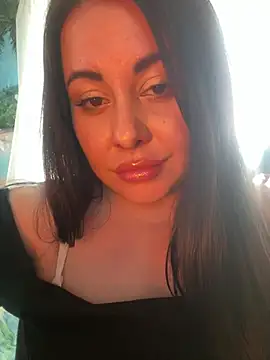 DaisyStreet online show from April 1, 2026, 1:41 pm