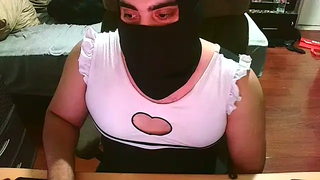 babykayla972 online show from June 27, 2026, 10:43 am