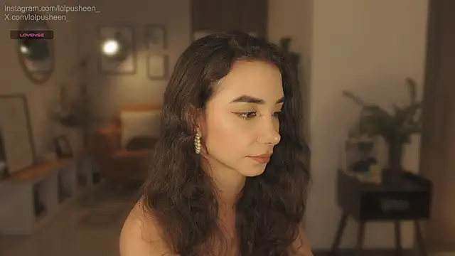 JulietteDee online show from July 6, 2026, 10:12 pm