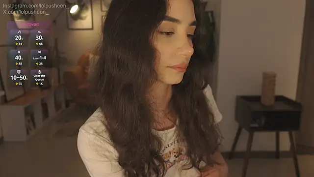 JulietteDee online show from July 23, 2026, 9:33 pm