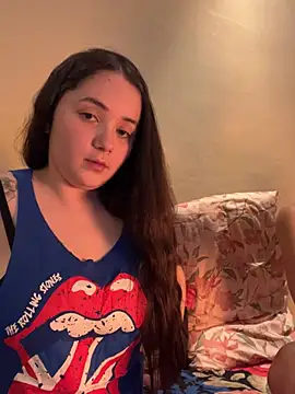 brazillliangirl online show from June 14, 2026, 2:35 am