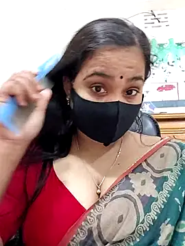 Snapshot of Ritusri_Dotta chatting on February 17, 2026, 6:05 pm Ritusri Dotta online show from February 17, 2026, 6:05 pm