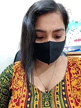 Snapshot of Ritusri_Dotta chatting on February 10, 2026, 7:35 pm Ritusri Dotta online show from February 10, 2026, 7:35 pm