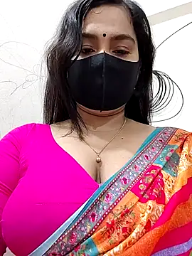 Snapshot of Ritusri_Dotta chatting on February 16, 2026, 6:06 pm Ritusri Dotta online show from February 16, 2026, 6:06 pm