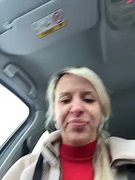 LikaCat online show from January 12, 2026, 3:13 am