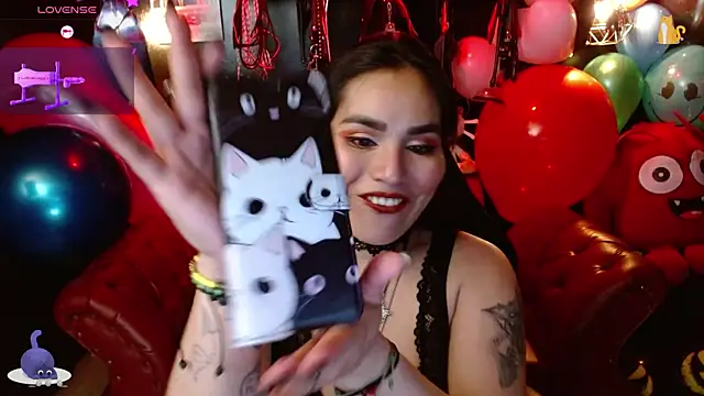 kureiji hentaii online show from September 10, 2025, 11:04 pm