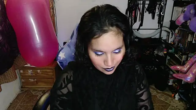 kureiji hentaii online show from July 7, 2026, 4:04 am