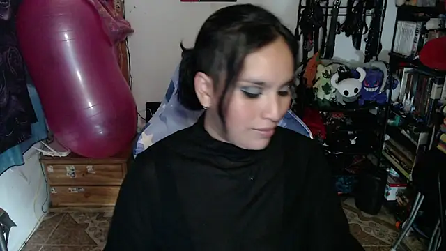 kureiji hentaii online show from June 26, 2026, 4:51 am