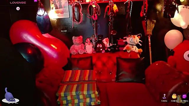 kureiji hentaii online show from October 8, 2025, 1:51 am