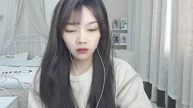 Jenny-Z online show from December 16, 2025, 2:27 am