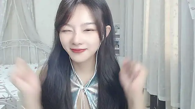 Jenny-Z online show from May 28, 2026, 1:46 am