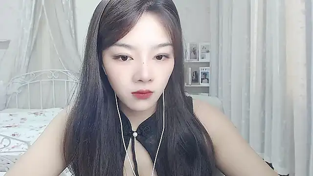 Snapshot of Jenny-Z chatting on June 23, 2026, 1:36 am Jenny-Z online show from June 23, 2026, 1:36 am
