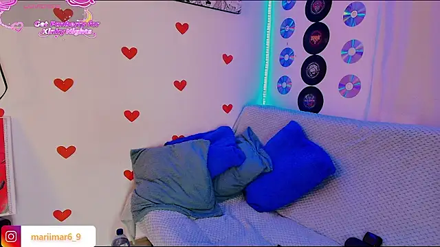 Snapshot of mari_mar69 chatting on February 24, 2026, 8:48 am mari mar69 online show from February 24, 2026, 8:48 am