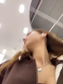 Snapshot of QuitieLia chatting on March 12, 2026, 7:23 am QuitieLia online show from March 12, 2026, 7:23 am