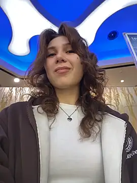 Snapshot of QuitieLia chatting on February 26, 2026, 8:14 am QuitieLia online show from February 26, 2026, 8:14 am