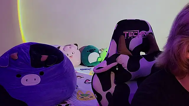 InternetFairy XO online show from December 29, 2024, 1:34 am