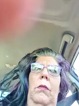 katybell1 online show from March 22, 2026, 5:47 pm