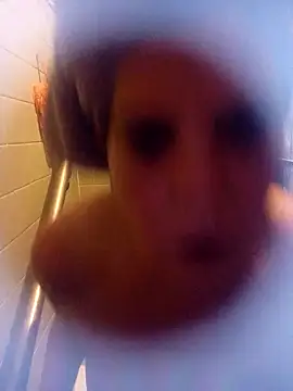 katybell1 online show from January 3, 2025, 8:10 am