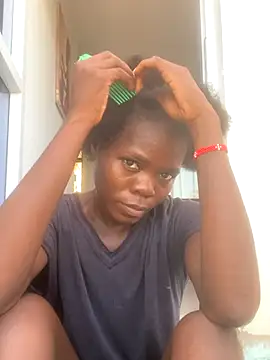 petiteebony 81 online show from November 18, 2025, 7:44 am