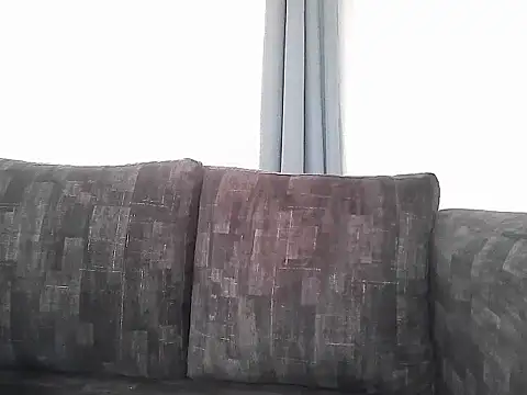 petiteebony 81 online show from January 14, 2026, 6:50 am