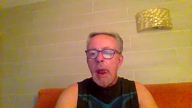 tuggy59 online show from June 17, 2026, 4:45 am