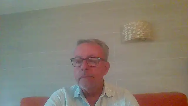 tuggy59 online show from April 26, 2026, 6:43 am