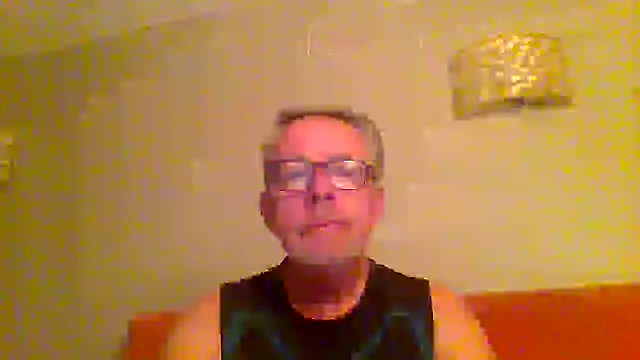 tuggy59 online show from June 16, 2026, 3:39 am