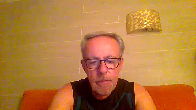 Snapshot of tuggy59 chatting on June 30, 2026, 3:17 am tuggy59 online show from June 30, 2026, 3:17 am