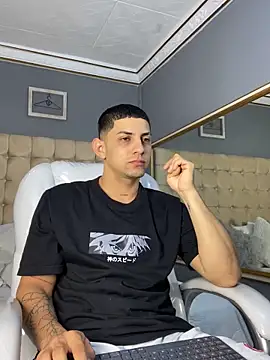 Alex cute77 online show from September 19, 2025, 12:09 pm