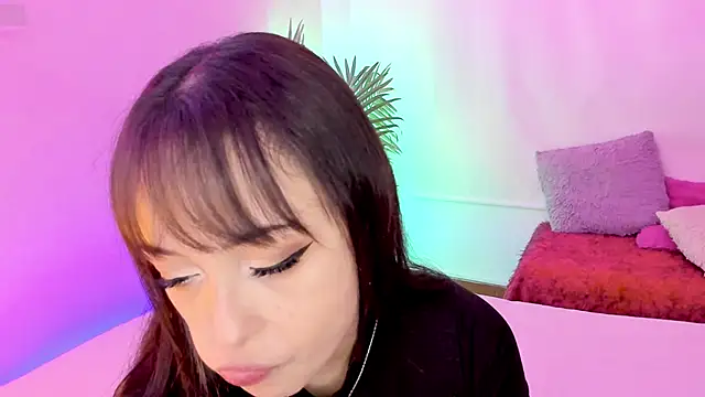 Gloomydoll online show from November 21, 2025, 7:02 pm