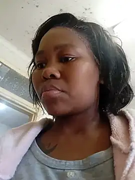 Real1SweetQueen online show from July 4, 2026, 8:31 am