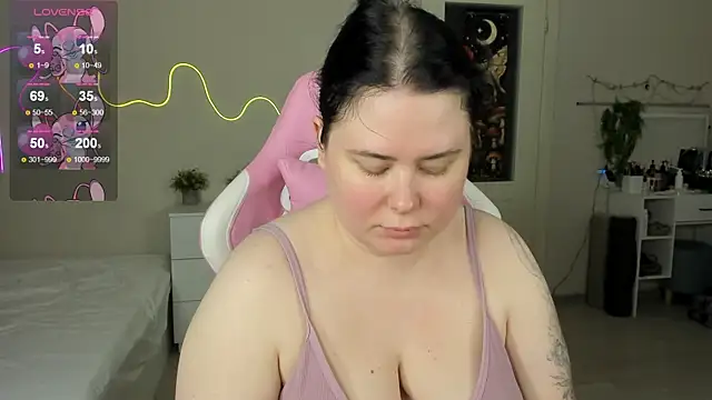 Snapshot of Akemi_BBW chatting on July 10, 2026, 8:36 am Akemi BBW online show from July 10, 2026, 8:36 am