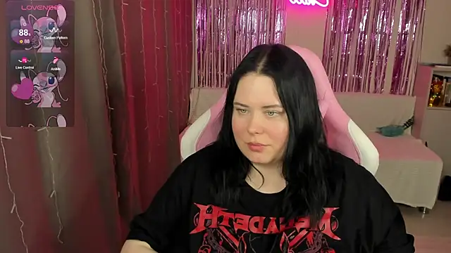 Akemi BBW online show from May 11, 2026, 2:45 pm