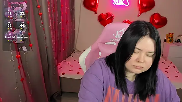 Akemi BBW online show from February 20, 2026, 6:26 am