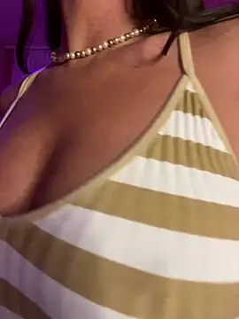 karrola online show from January 20, 2025, 6:43 pm