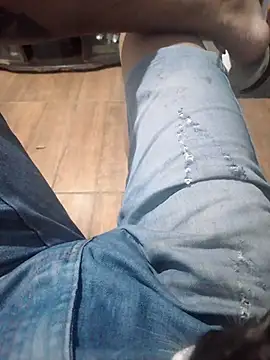 Snapshot of Chavao69 chatting on December 1, 2025, 2:12 am Chavao69 online show from December 1, 2025, 2:12 am