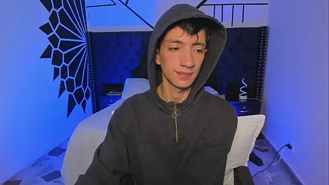 DereckCooperr online show from March 13, 2025, 5:22 am