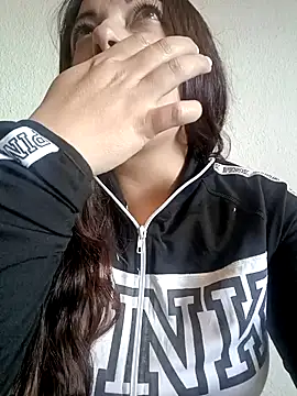 seherlatin online show from March 21, 2025, 5:34 pm