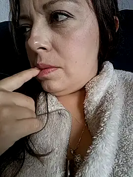 seherlatin online show from October 12, 2025, 5:14 pm